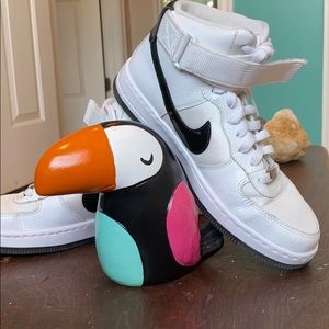 Nike Air Force 1 Classic Black and White Hightop